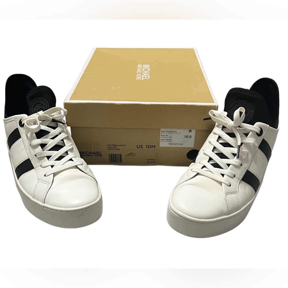 Michael Kors Women's White and Black Sneakers 🖤🤍 SIZE 10